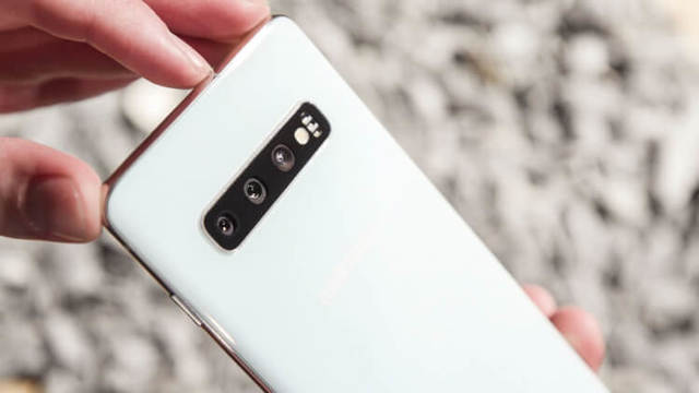 От Galaxy S6 до S10: как менялось качество фото на камеру смартфонов Samsung